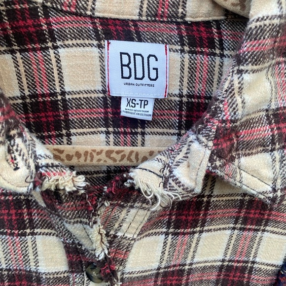 BDG Robbie Spliced Patchwork Flannel | Urban Outfitters | XS Oversized - Picture 3 of 5